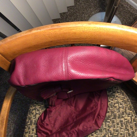 ❌SOLD❌ Kate Spade James St. Nori Dark Magenta Leather Hobo Bag - Picture 8 of 11